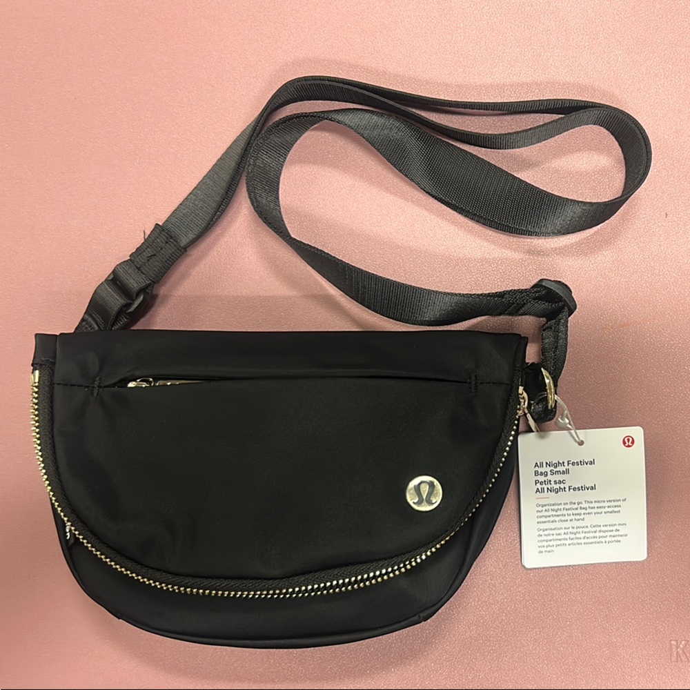 Lululemon Black ALL night festival Crossbody Bag 2L